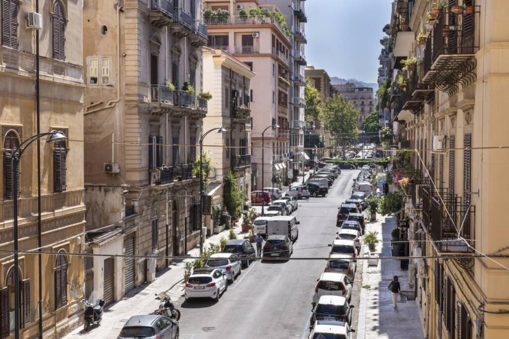 Al Politeama Apartment Palermo Exterior photo